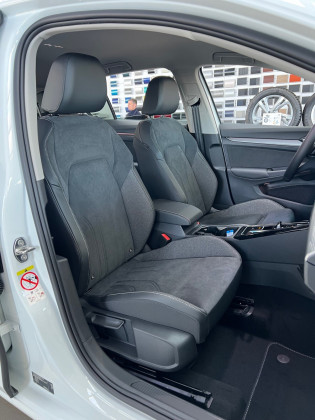 Style1.5 TSI EHybrid 204KM DSG RABAT 43250zł Plichta