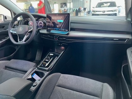 Style1.5 TSI EHybrid 204KM DSG RABAT 43250zł Plichta