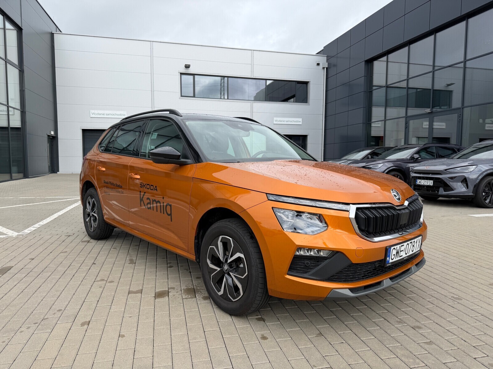 Drive 1.0 TSI 115 KM DSG !! Auto Podemonstracyjne !! Od Ręki ! Drive 1.0 TSI 115 KM DSG !! Auto Podemonstracyjne !! Od Ręki !