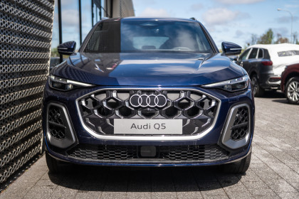 Audi Q5 | Tech Plus | Matrix LED | S Line | Ambiente Plus