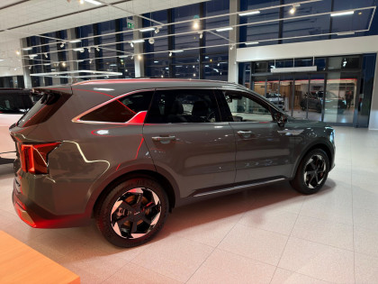 Prestige Line + MIR+ PNS HEV 6 Osobowa, AWD
