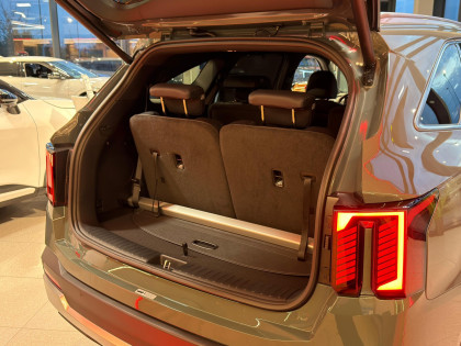 Prestige Line + MIR+ PNS HEV 6 Osobowa, AWD
