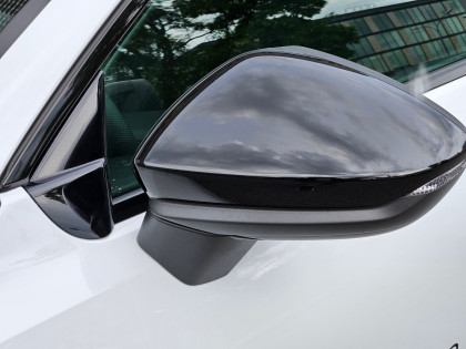 S-Line | Tech Plus | Kamera Cofania