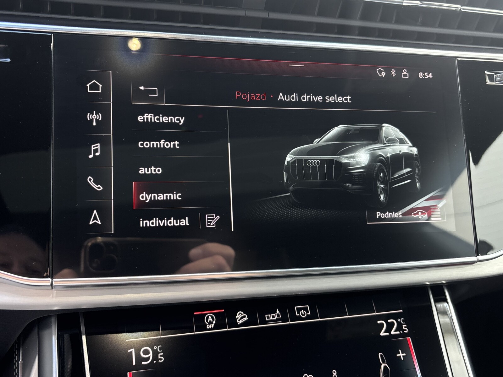 Audi Q8 - zdjęcie 21