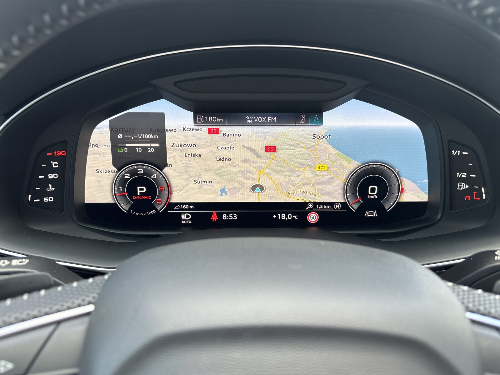 Audi Q8 - zdjęcie 13