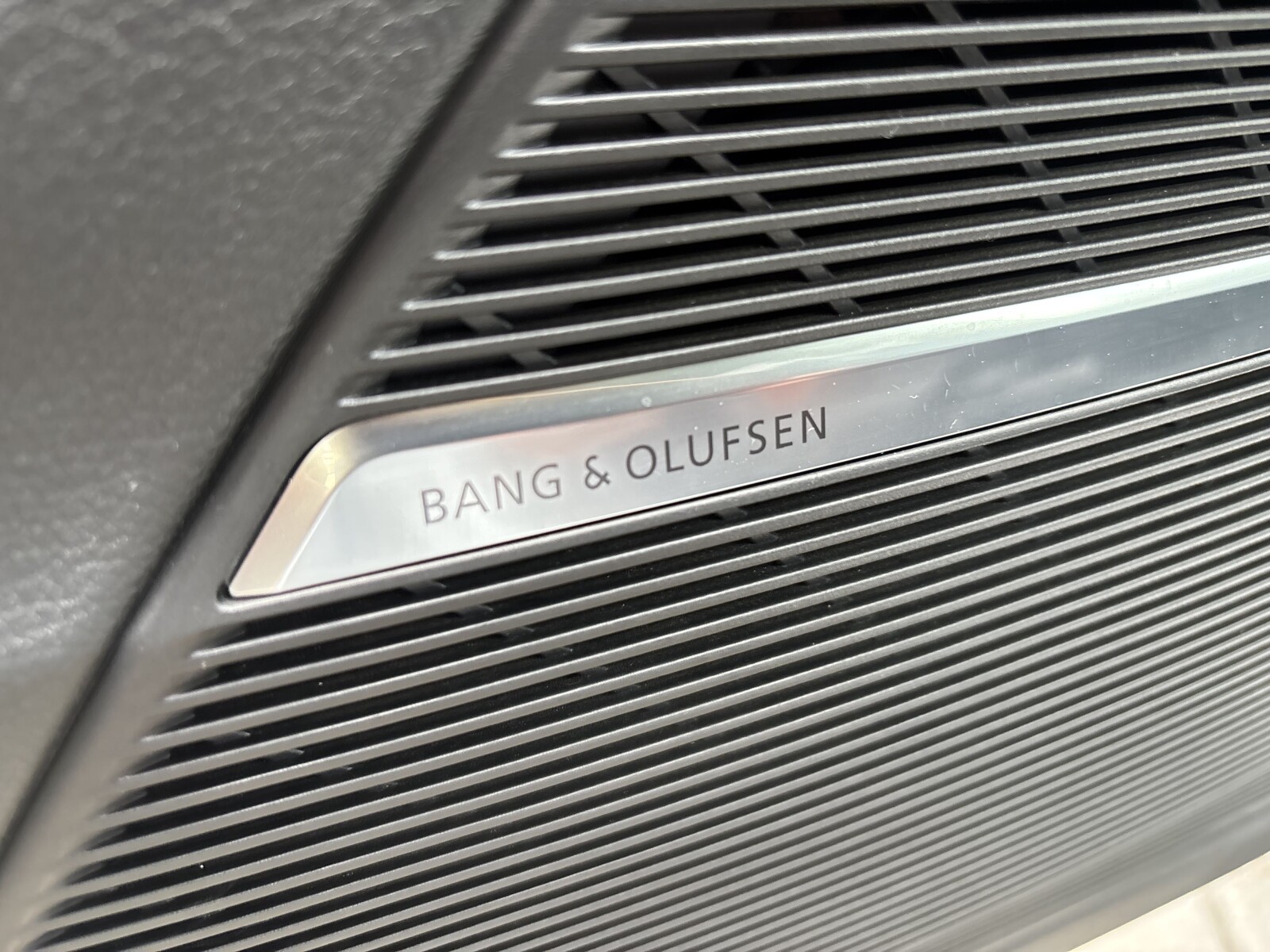 Audi Q8 - zdjęcie 29