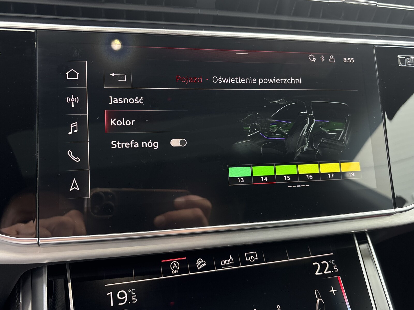 Audi Q8 - zdjęcie 22