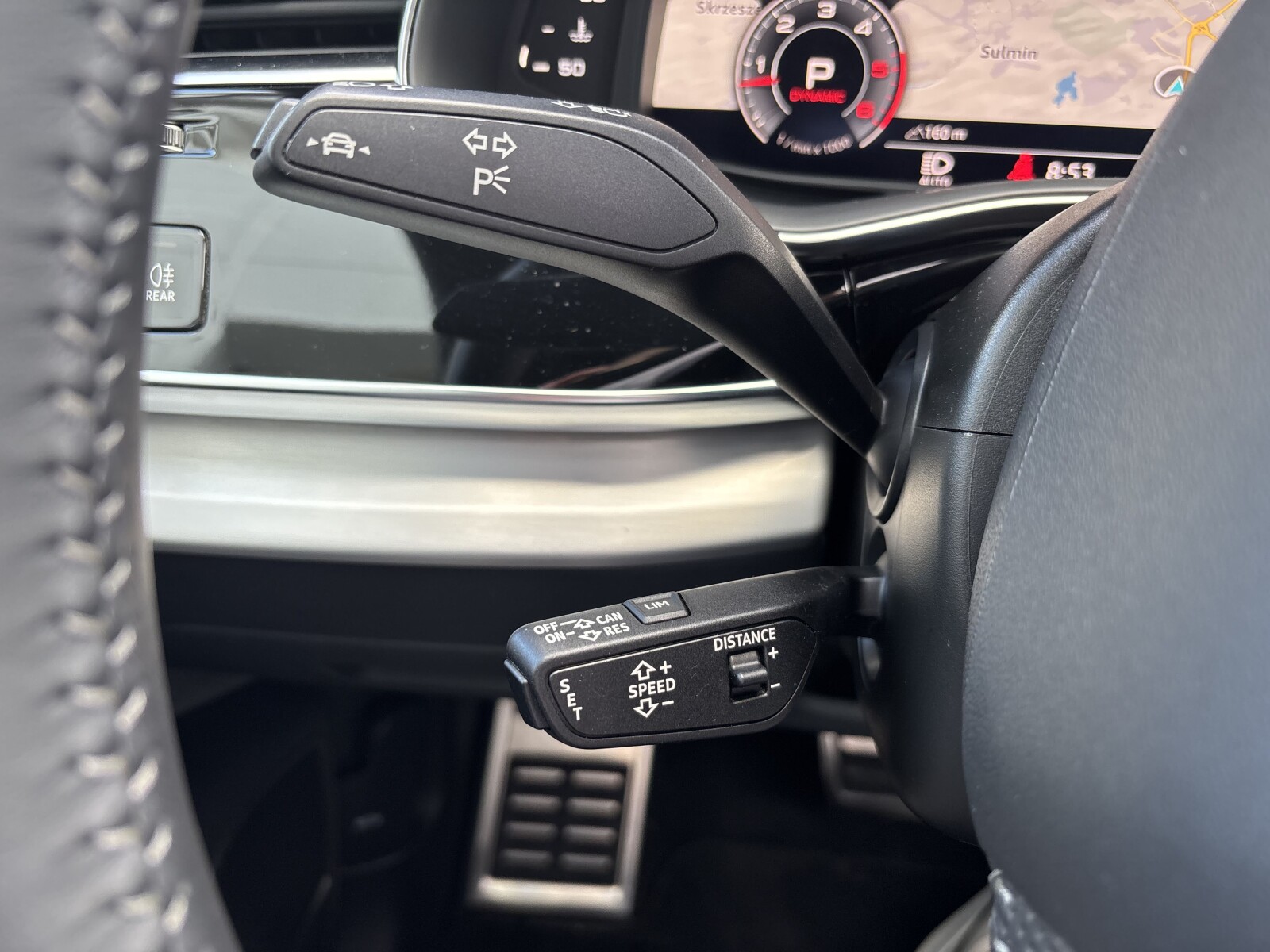 Audi Q8 - zdjęcie 12