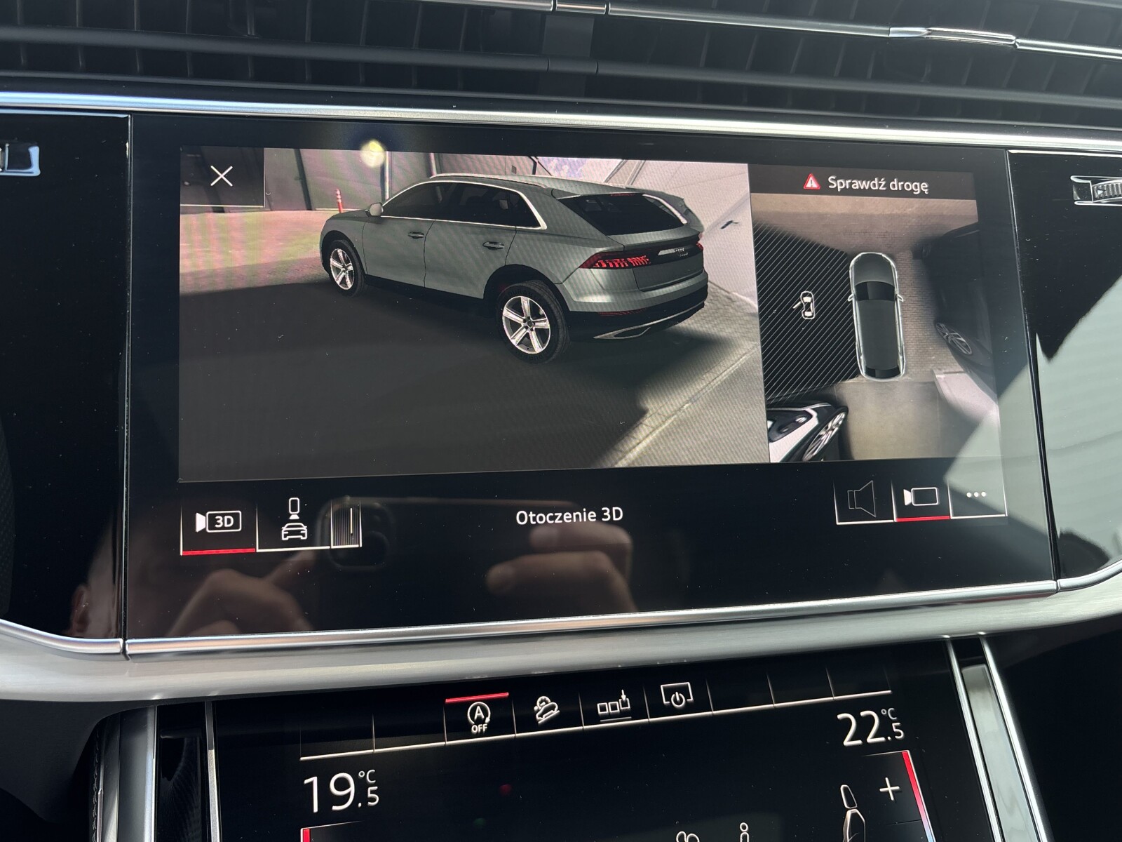 Audi Q8 - zdjęcie 19