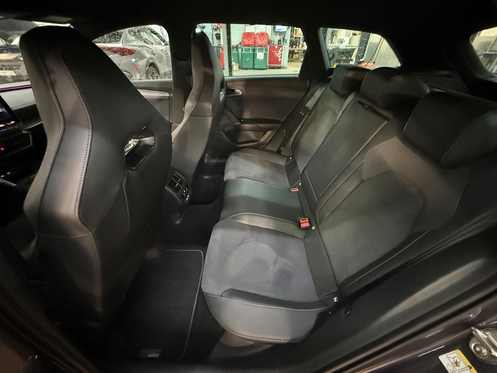 Cupra Leon Sportstourer - zdjęcie 24