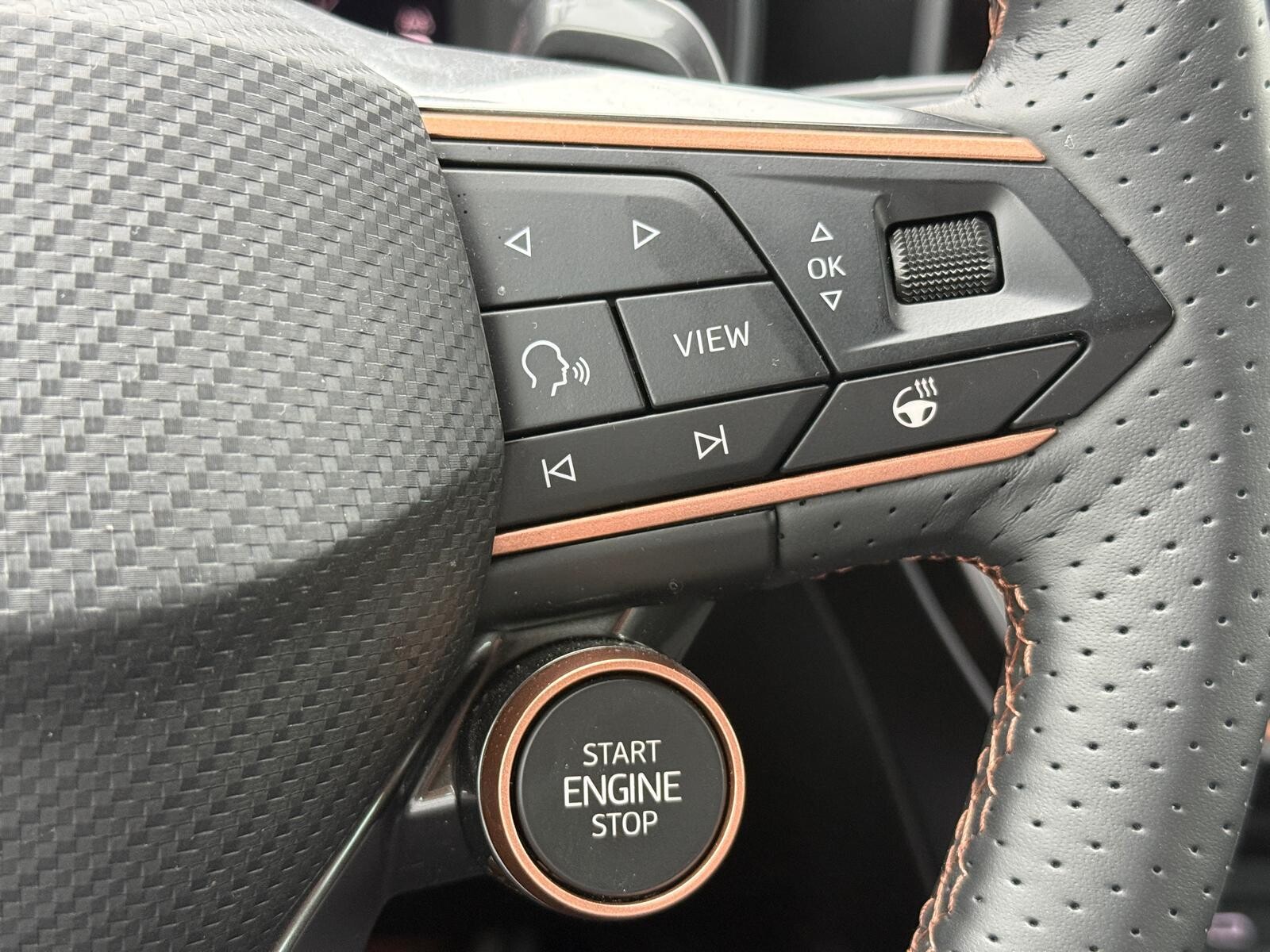 Cupra Leon Sportstourer - zdjęcie 14