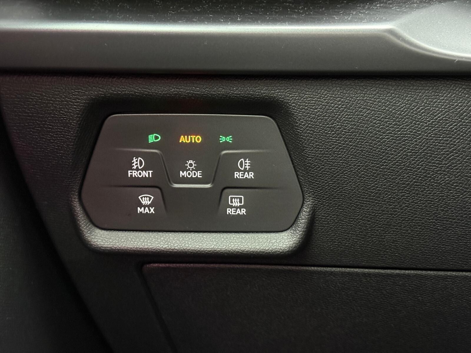 Cupra Leon Sportstourer - zdjęcie 26