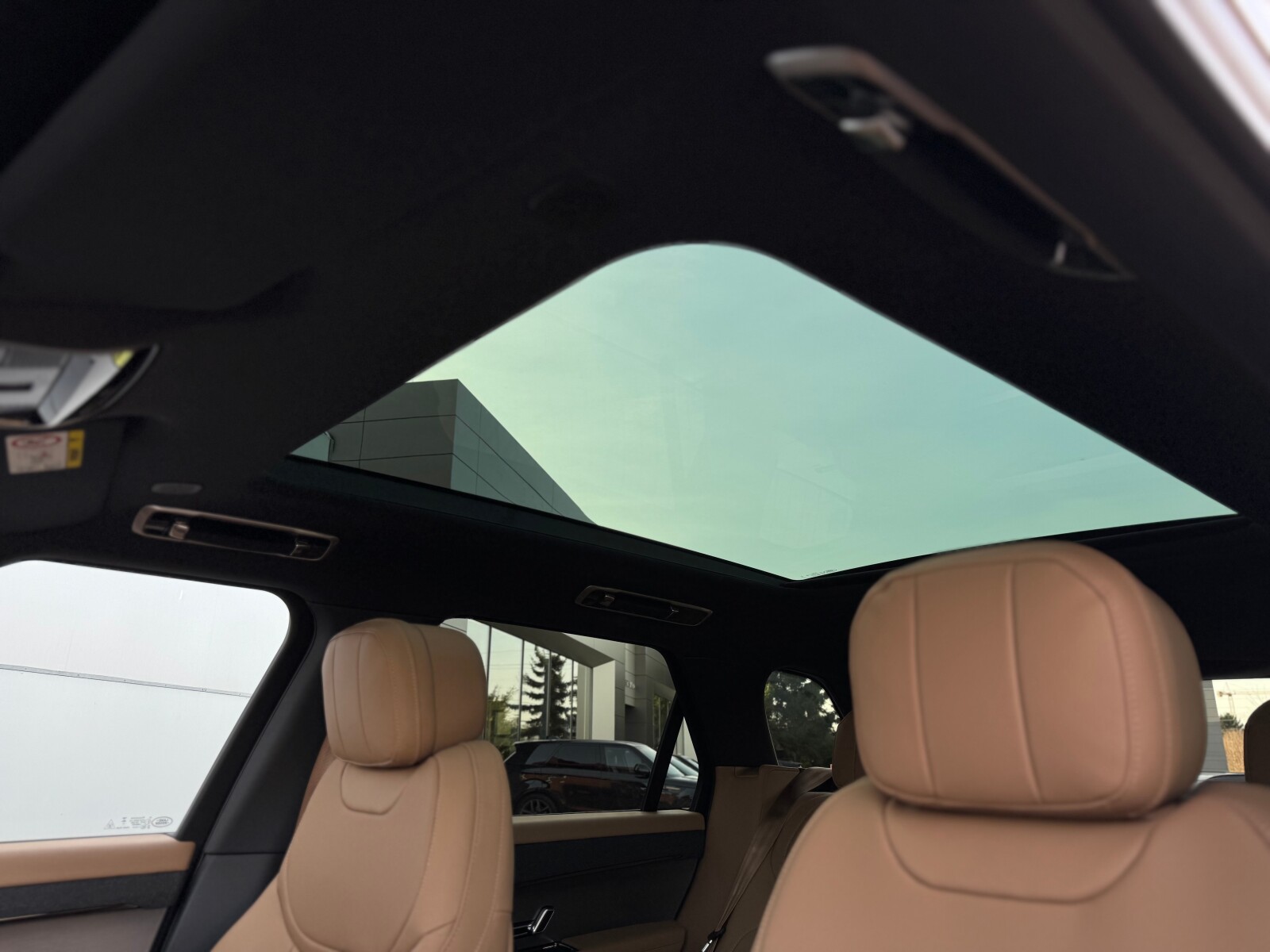 Land Rover Range Rover Sport - zdjęcie 19