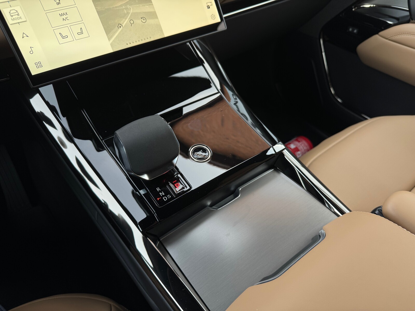 Land Rover Range Rover Sport - zdjęcie 12