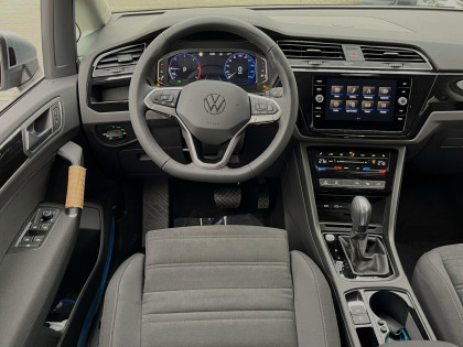 OD RĘKI ! Touran Highline 2.0 TDI SCR 110 KW / 150 KM DSG