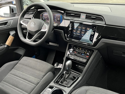 OD RĘKI ! Touran Highline 2.0 TDI SCR 110 KW / 150 KM DSG