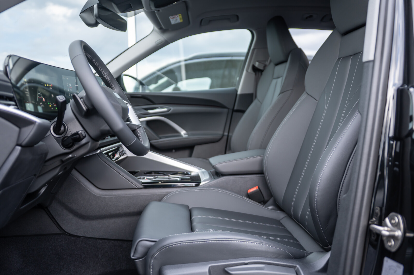 Zdjęcie 12 z 25