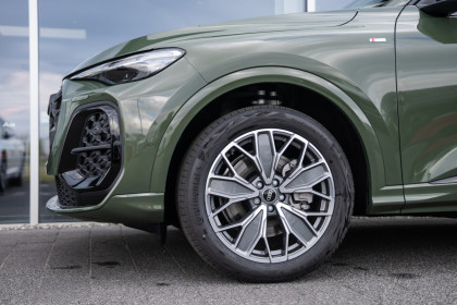 Audi Q5 | Tech Plus | Hak Holowniczy | S-line | Matrix LED