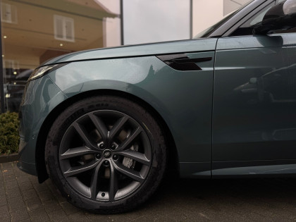Range Rover Sport MY25 3.0D I6 300 PS AWD Auto Dynamic SE