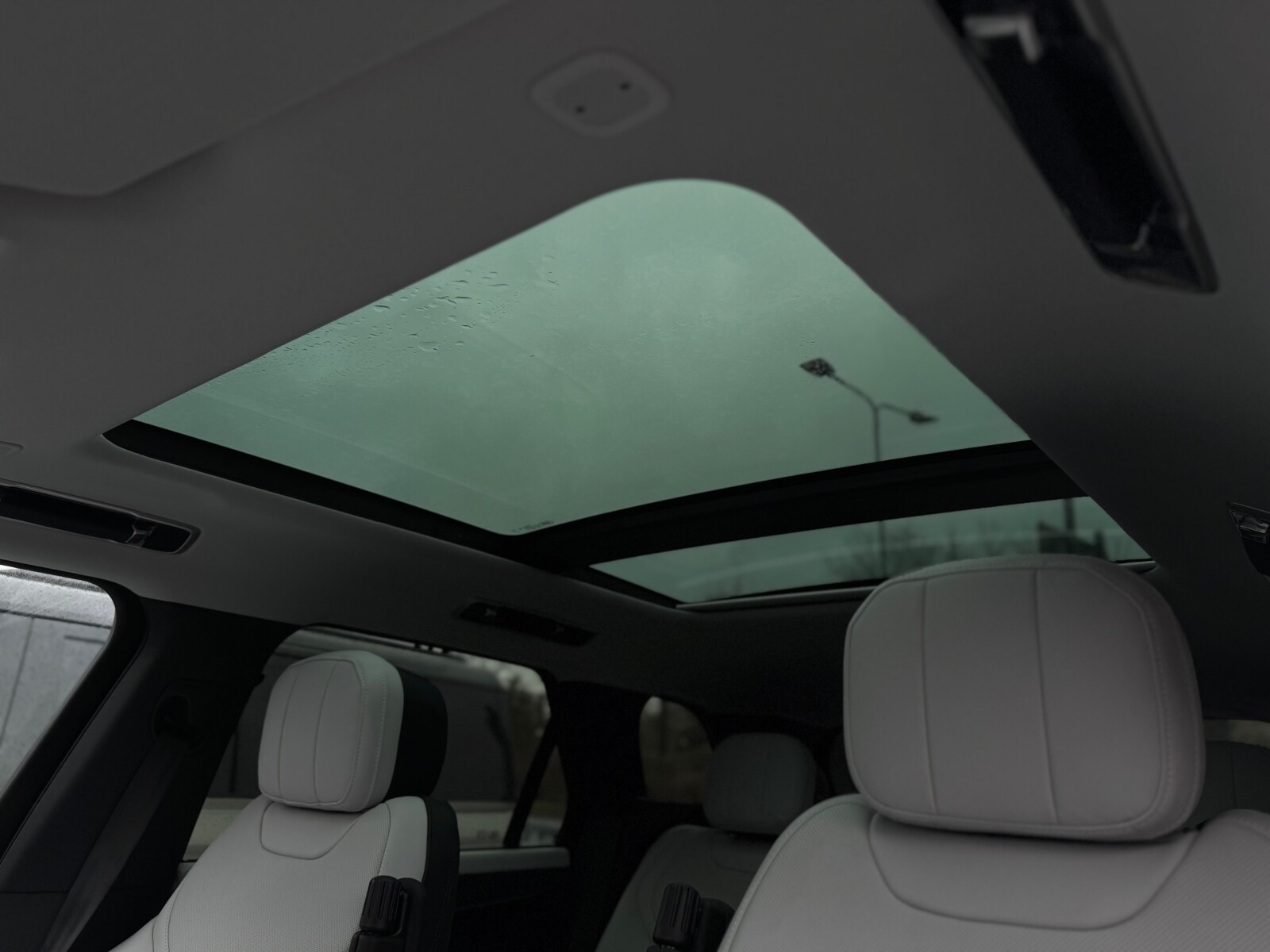 Land Rover Range Rover Sport - zdjęcie 21