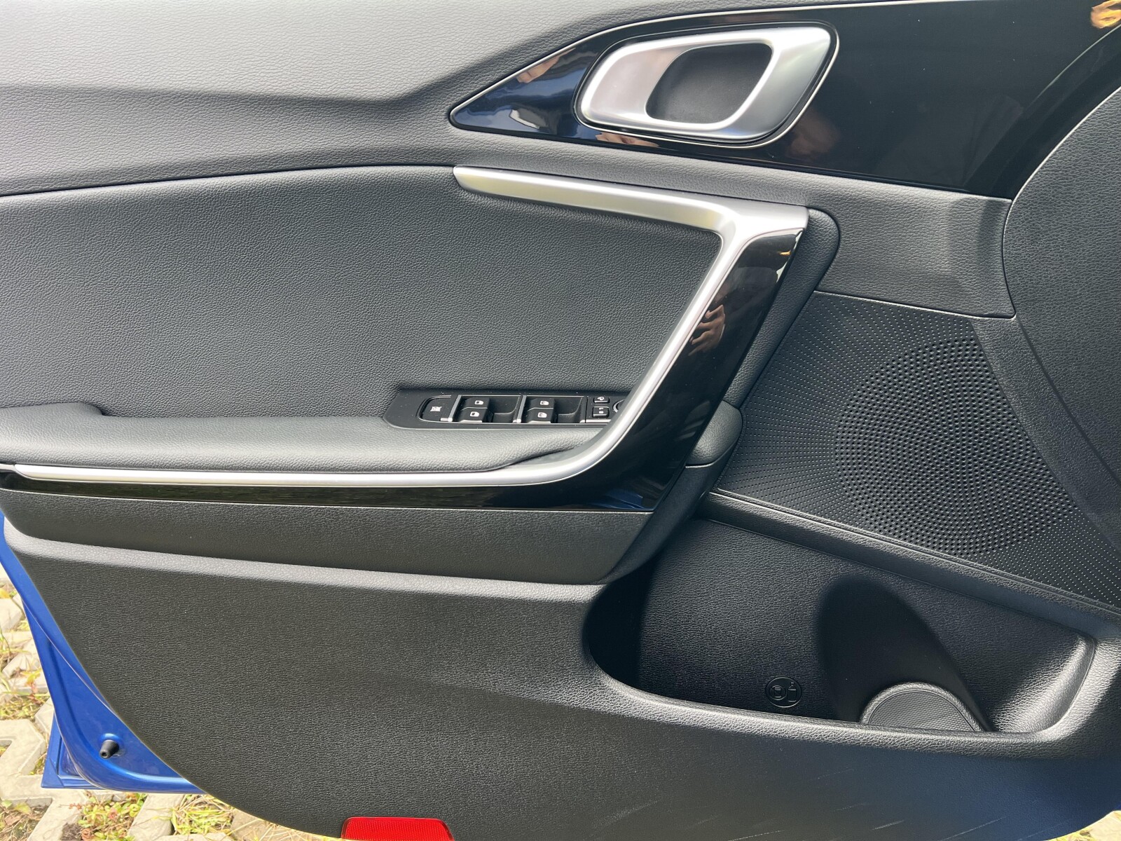 Kia Ceed - zdjęcie 9