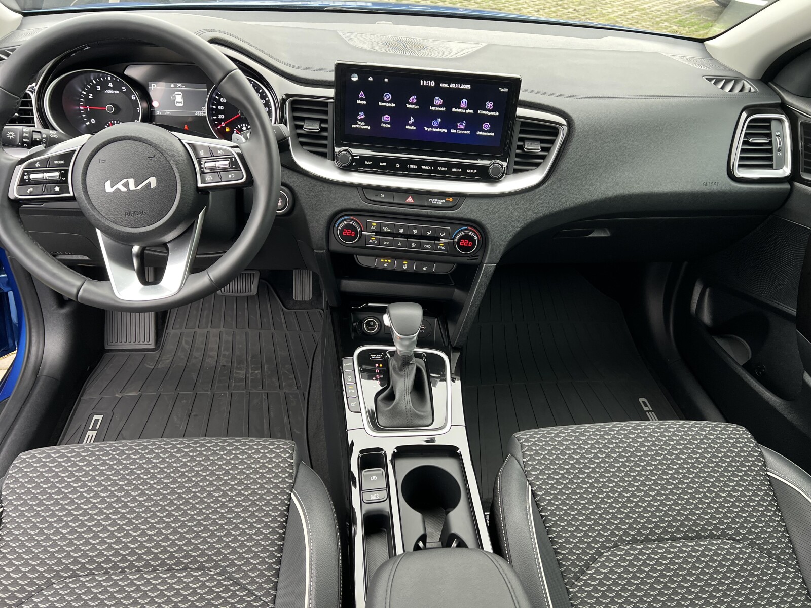 Kia Ceed - zdjęcie 27