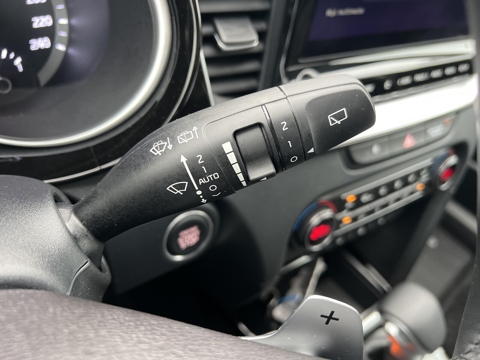 Kia Ceed - zdjęcie 13