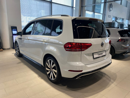 Rocznik 2026 | R-line | 7 Miejsc | LED Top | Pakiet Zimowy | Kamera