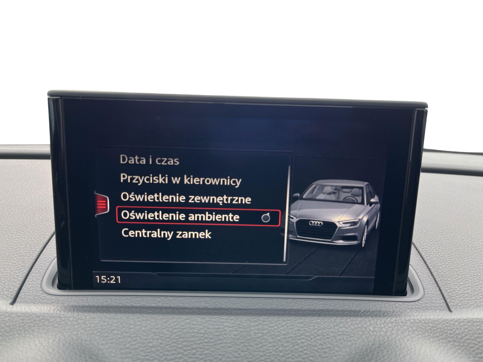 Audi S3 - zdjęcie 37