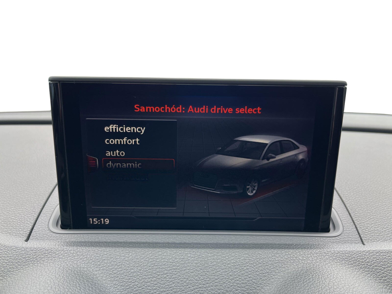 Audi S3 - zdjęcie 33
