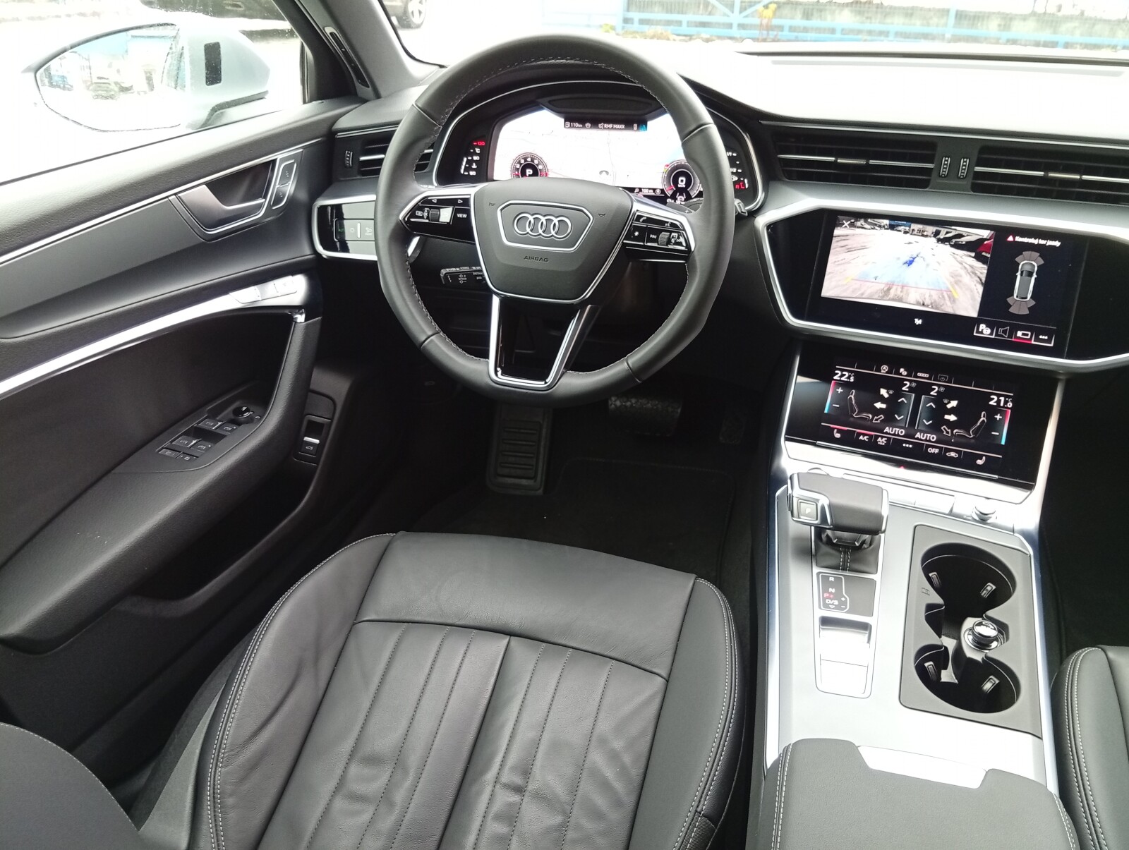 Audi A6 Avant - zdjęcie 14