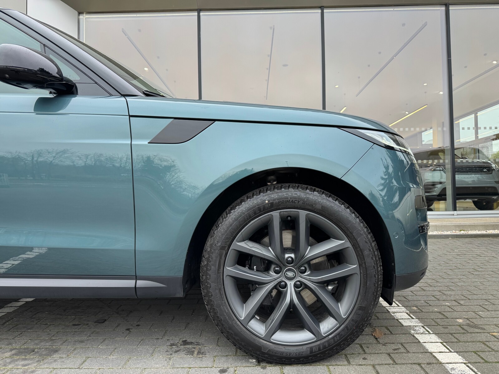 Land Rover Range Rover Sport - zdjęcie 4