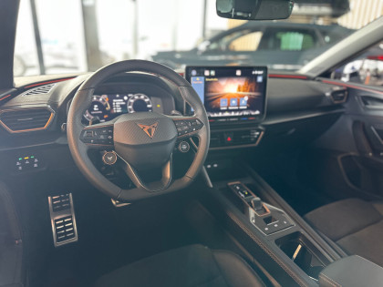Pakiety: Edge, Dynamic Design, Inteligent Drive / Koło Zapasowe