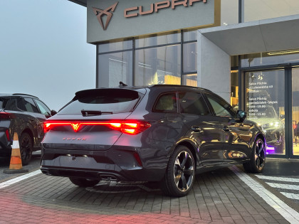 Pakiety: Edge, Dynamic Design, Inteligent Drive / Koło Zapasowe