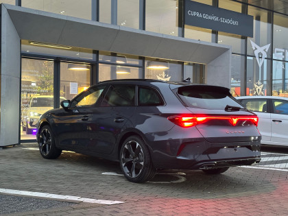 Pakiety: Edge, Dynamic Design, Inteligent Drive / Koło Zapasowe