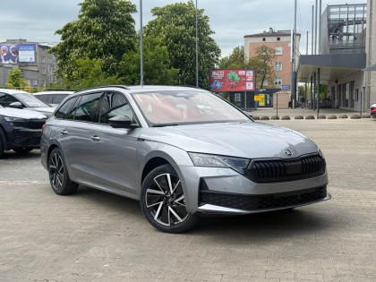 Combi Sportline 1.5 TSI 150 KM M-HEV DSG !! Kolor Specjalny !! Od Ręki