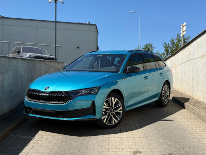 Combi Sportline 1.5 TSI M-HEV 150 KM DSG !!Kolor Specjalny!! Od Ręki!