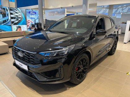 Kuga Z Pakietem Black