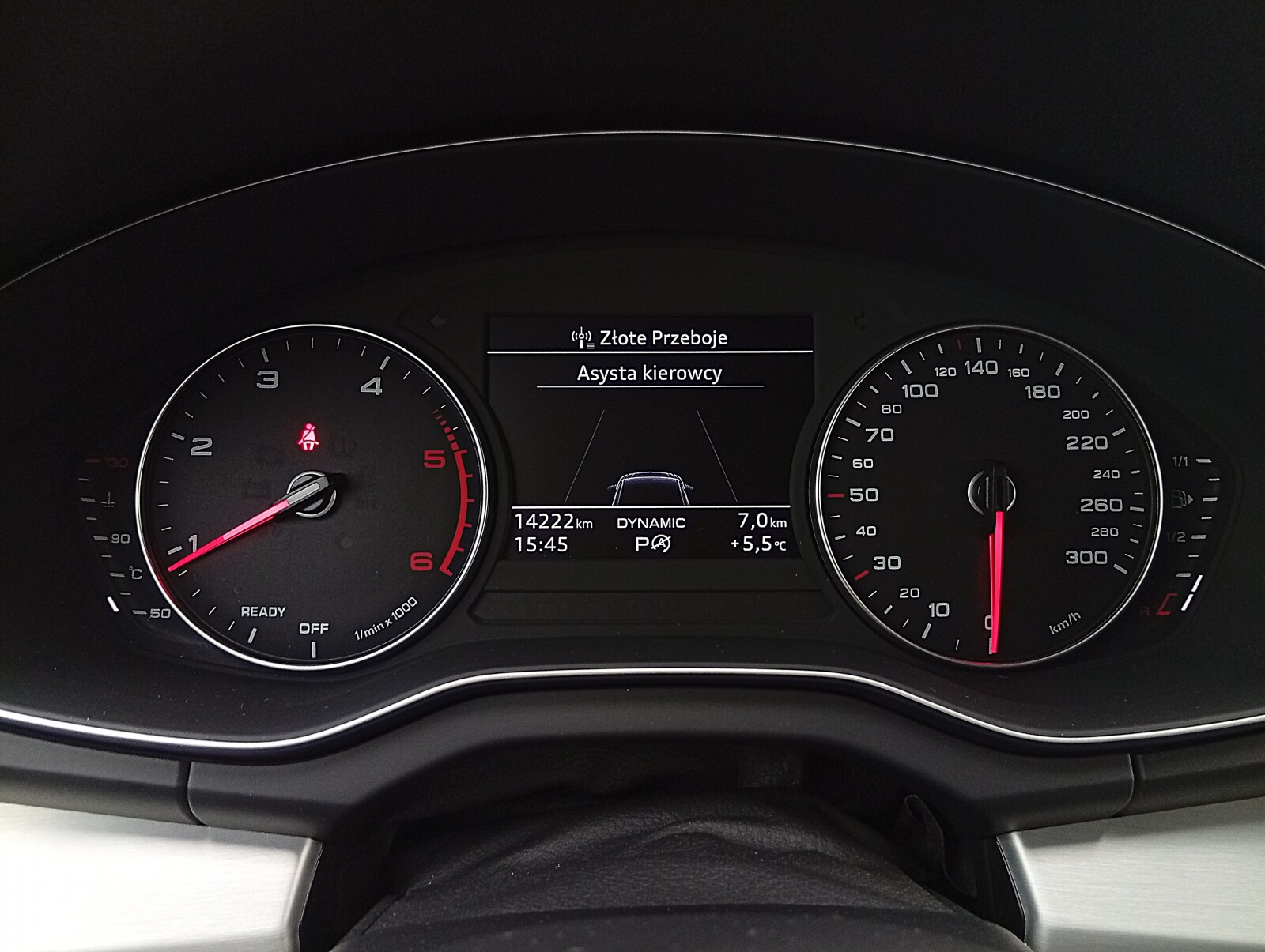 Audi Q5 Sportback - zdjęcie 25