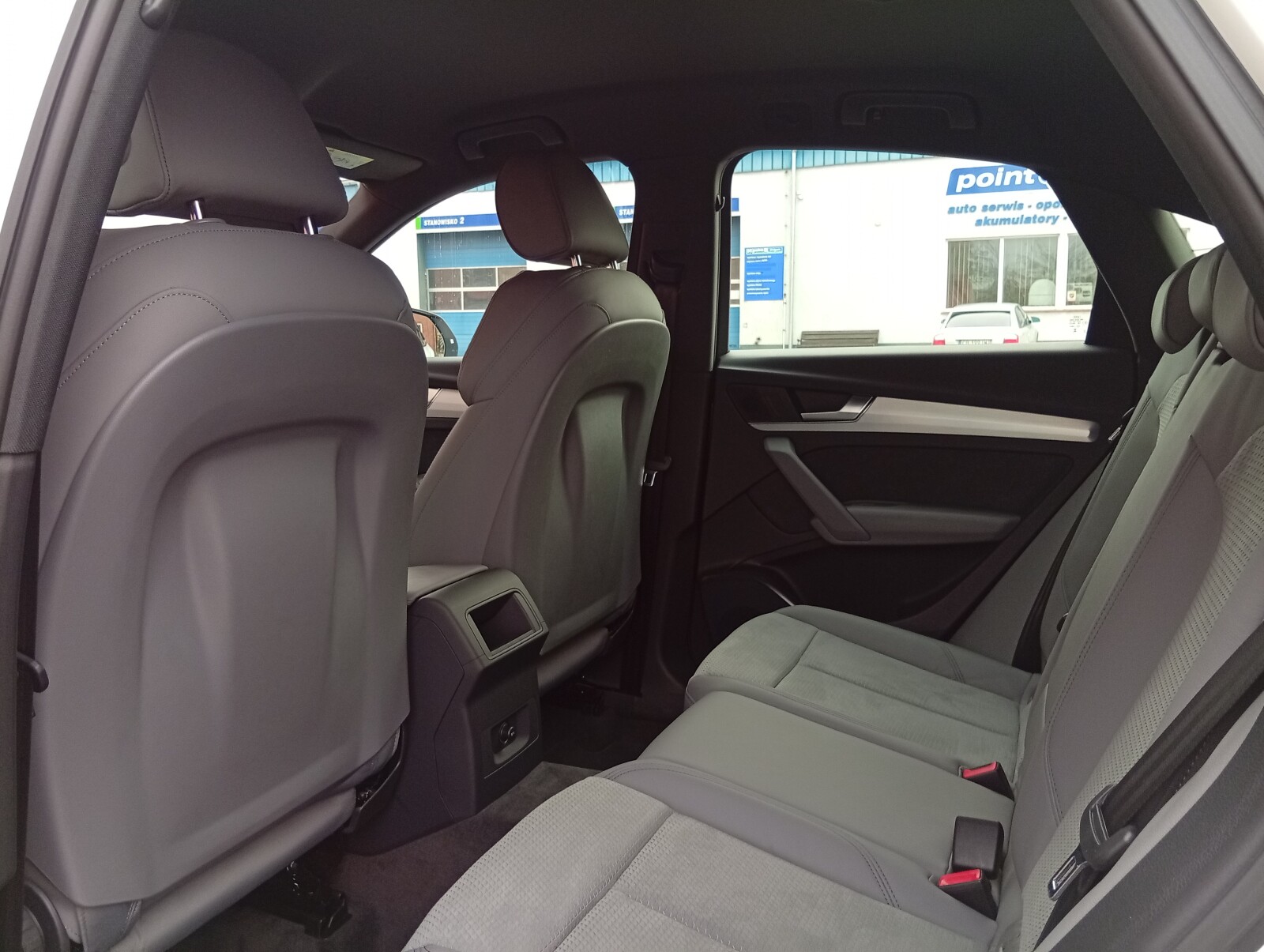 Audi Q5 Sportback - zdjęcie 11
