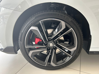 OD RĘKI - FABIA SPORT 177KM DSG - 7 / ACC / Pakiet Zima / Kamera