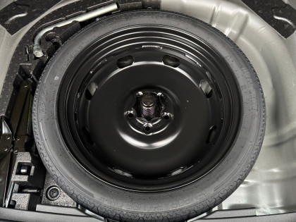 Reference+ 1.0 TSI 115KM Graphite Grey: Czujniki Parkowania Z Tyłu