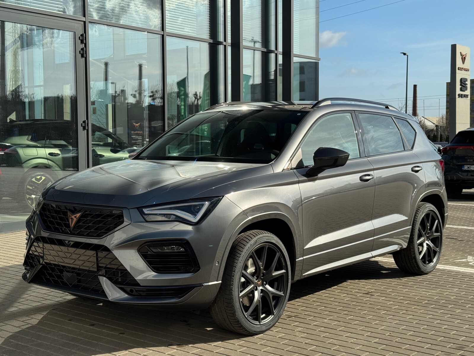 2.0 TSI 190KM Graphite Grey: Hak Holowniczy, Pakiet XL, Elek. Klapa