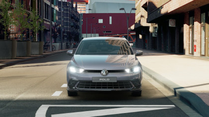 Od Ręki | Kamera Cofania | Climatronic | Pakiet Zimowy | App-Connect