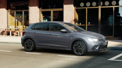 Od Ręki | Kamera Cofania | Climatronic | Pakiet Zimowy | App-Connect