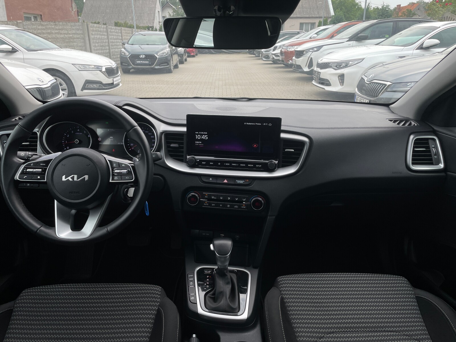 Kia Ceed - zdjęcie 18