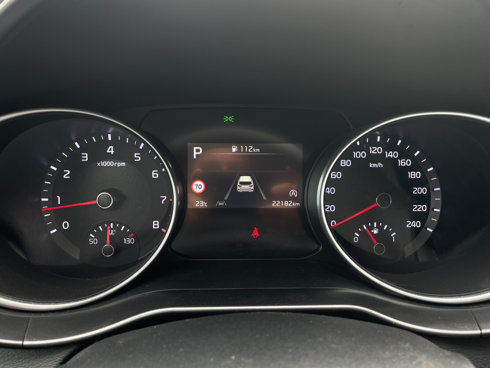 Kia Ceed - zdjęcie 24