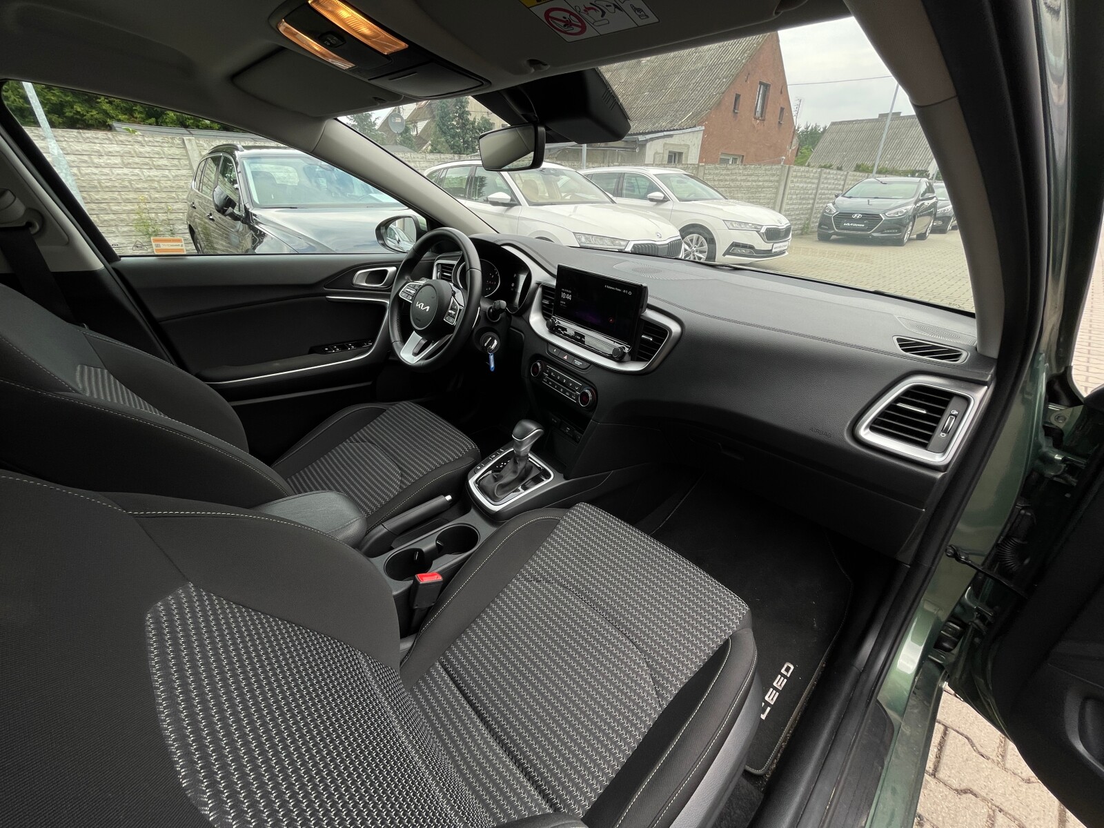 Kia Ceed - zdjęcie 15