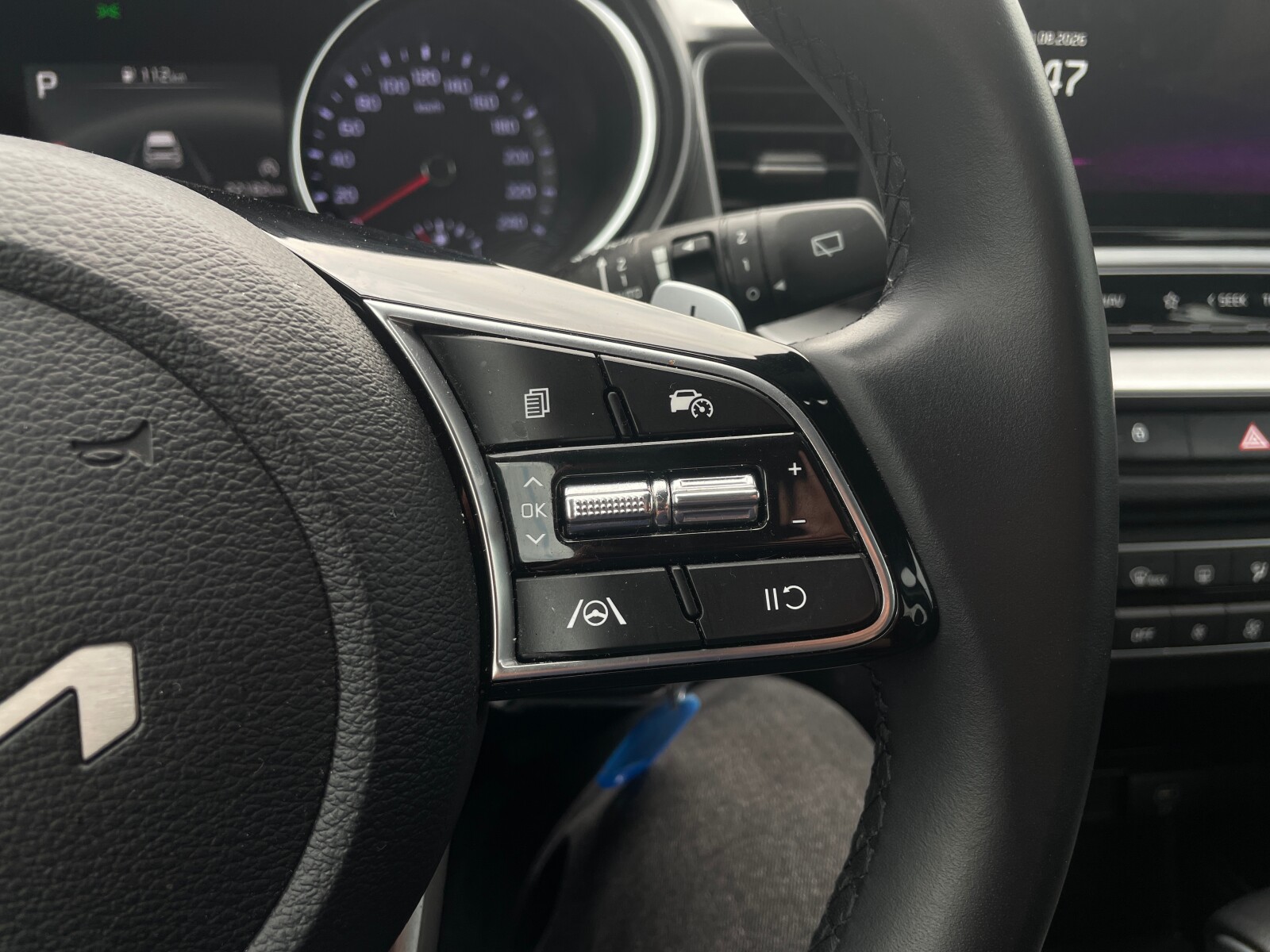 Kia Ceed - zdjęcie 22