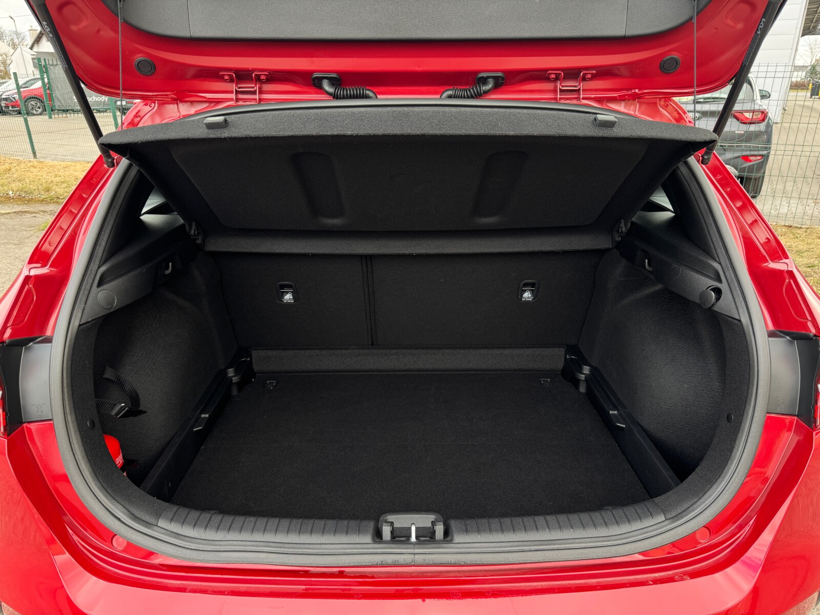 Kia Ceed - zdjęcie 13